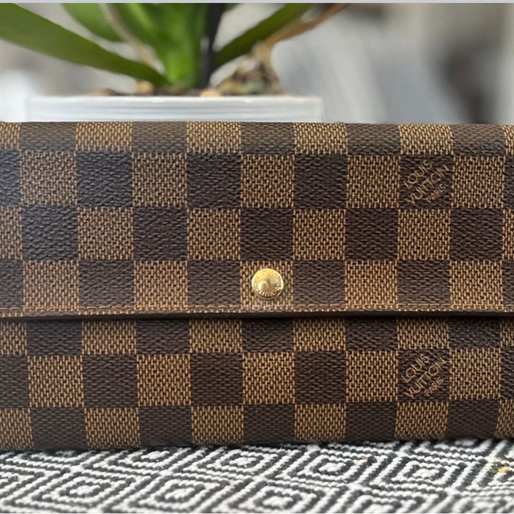 Louis Vuitton Damier Long Wallet